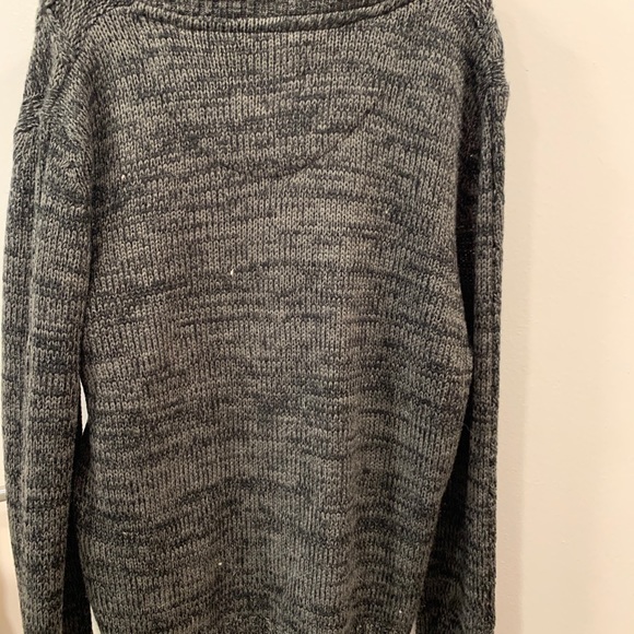 Sweater - Picture 2 of 3